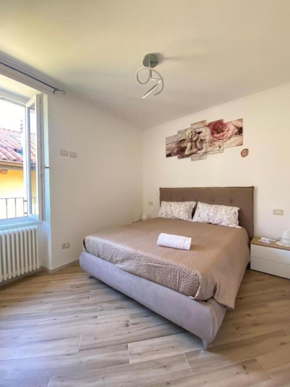 Casa Gemma Lägenhet Gravedona Exteriör bild